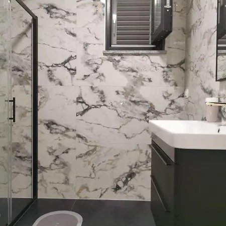 Adriana Apartment Seget Vranjica