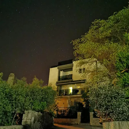Adriana Apartment *
