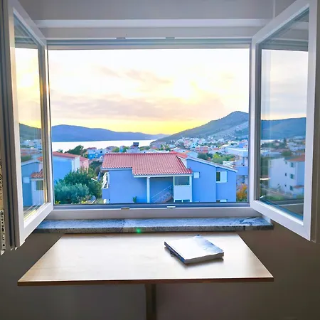 Adriana Apartment *